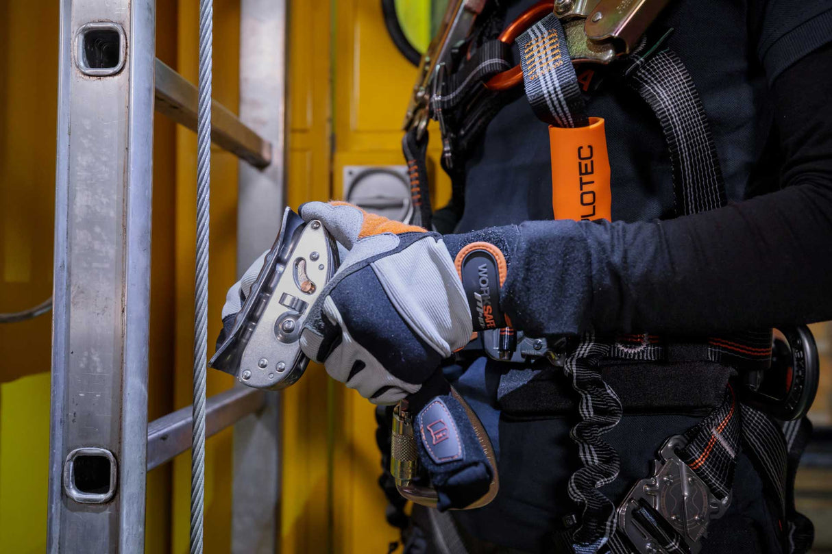 CLAW - Stahlseilläufer